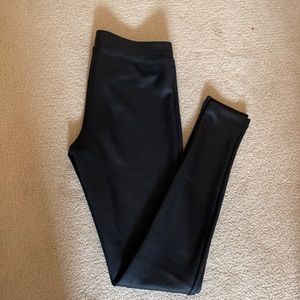 Faux leather skinny pants